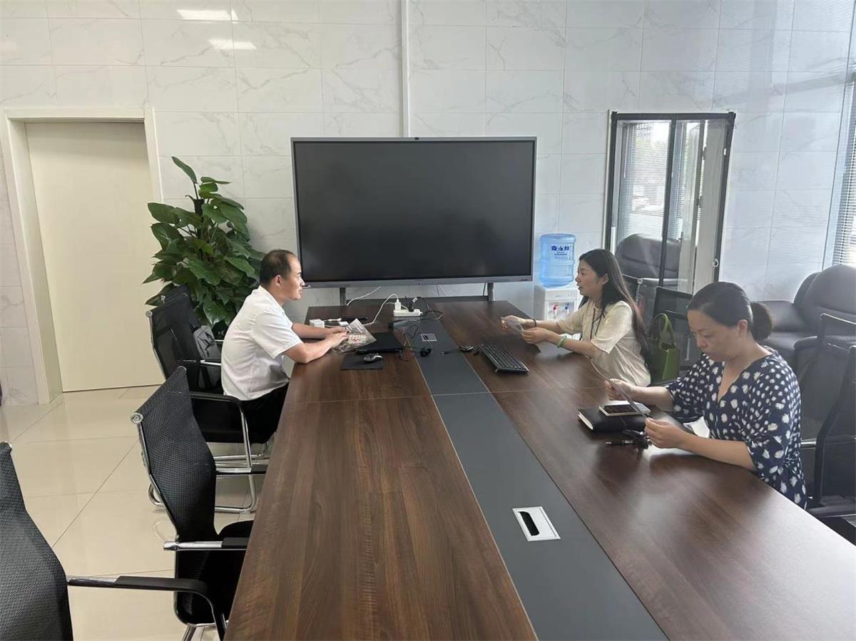 1689757256936004341.jpg 市開發(fā)區(qū)領(lǐng)導(dǎo)調(diào)研.jpg